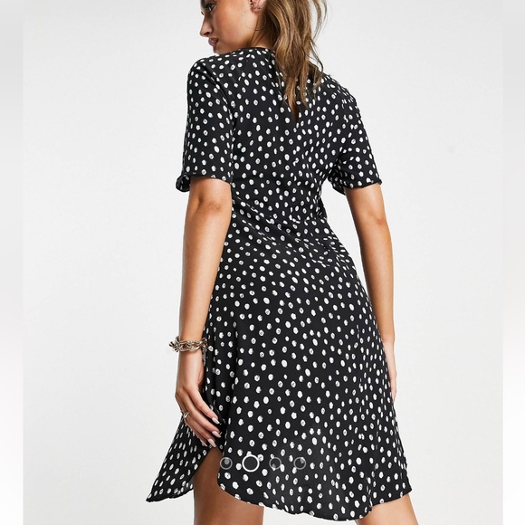ASOS Closet London A-Line mini dress with polka dots- size 10 - Picture 2 of 6